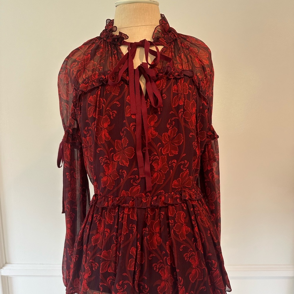 Cinq a Sept silk floral print blouse in burgundy. Size Medium.